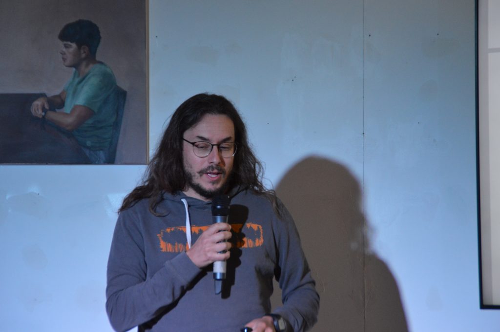 Nuestro compañero Rubén Fuentes mientras daba su ponencia