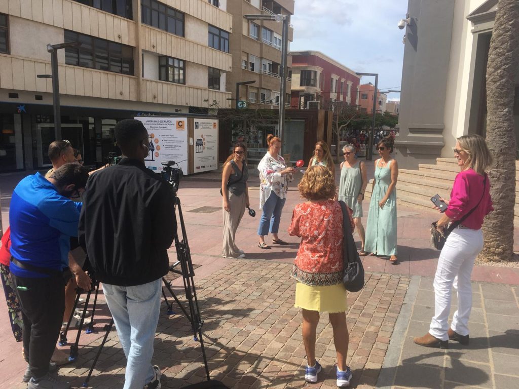 Denunciamos el nulo interés del Gobierno en cambiar un modelo que está deteriorando nuestra calidad de vida. Rueda de prensa en fuerteventura